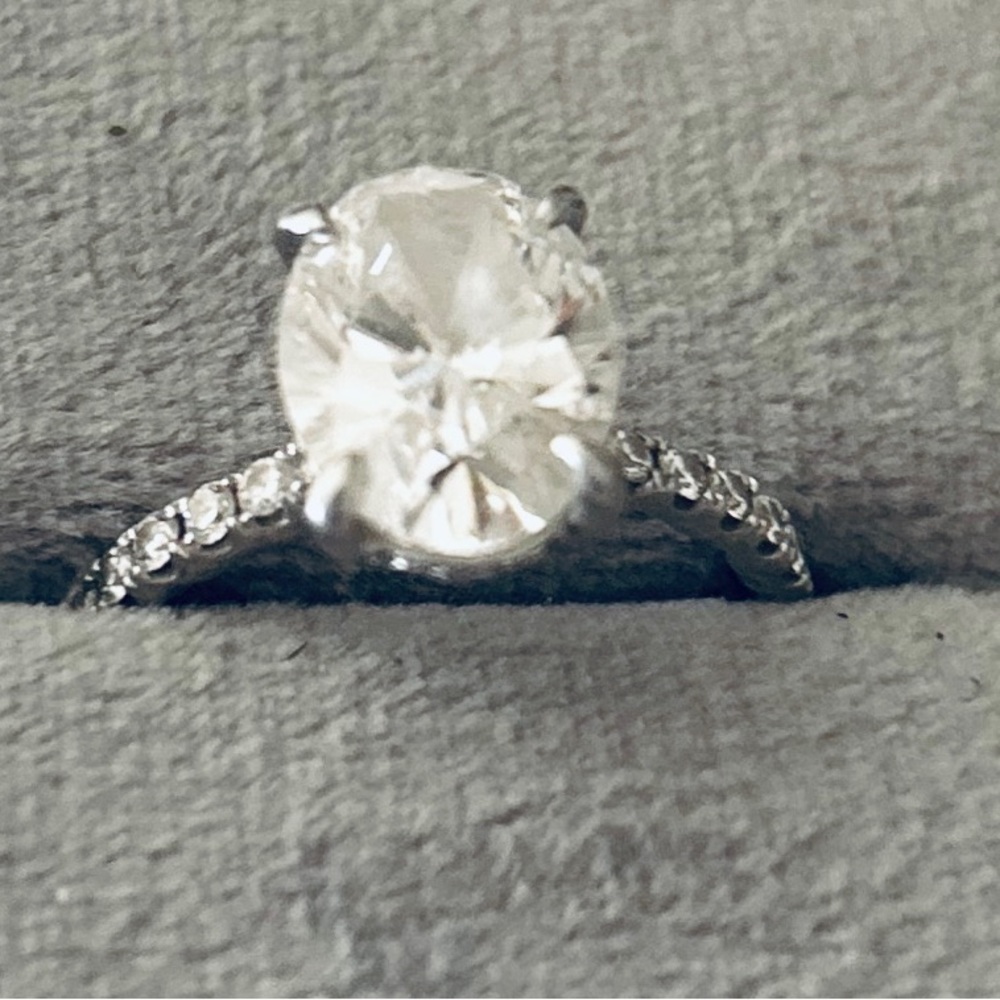 3.19 IGI CARAT E -COLOR/ VVS1 - Clarity/ She Said No!  New platinum gold band